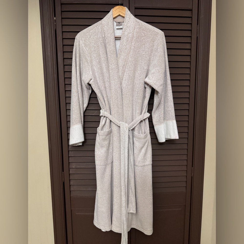 Cozy Cream Belted Women’s Robe Size M NWOT
